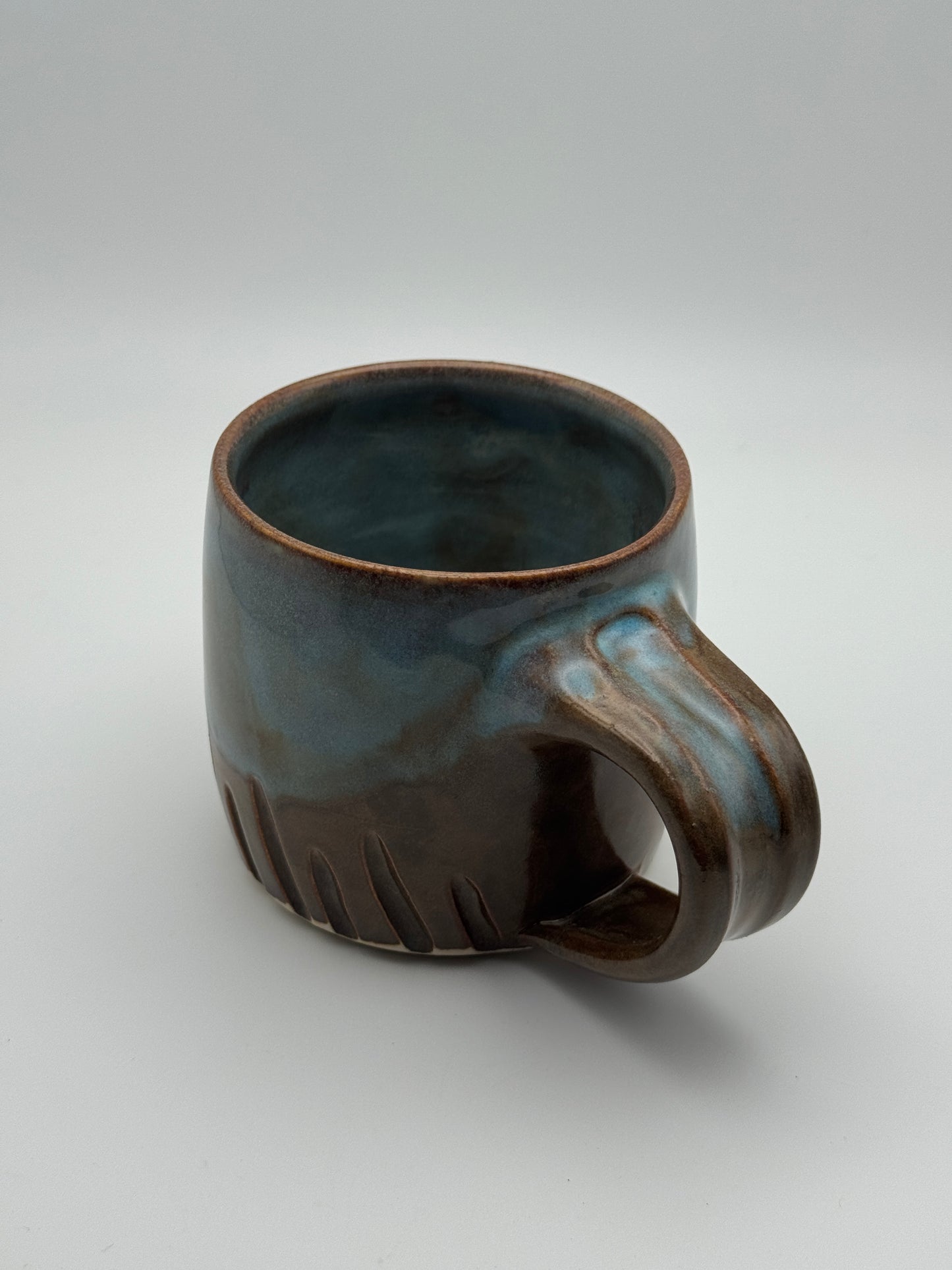 Tidal wave mug