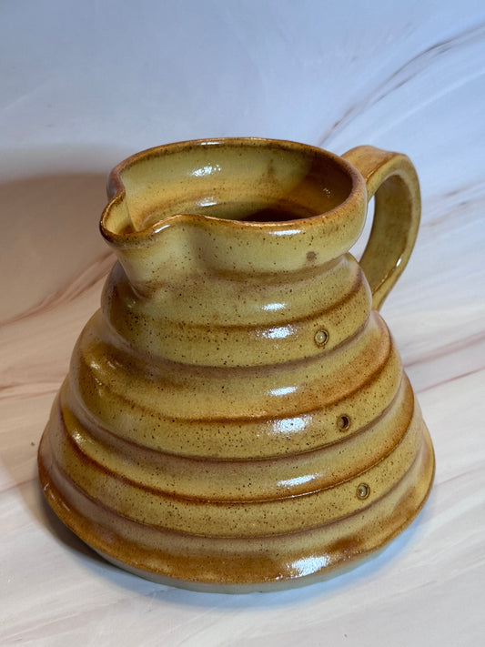 Beehive pitcher