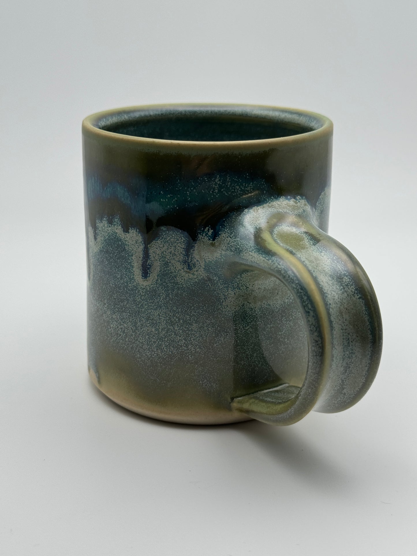 Straight-walled green mug