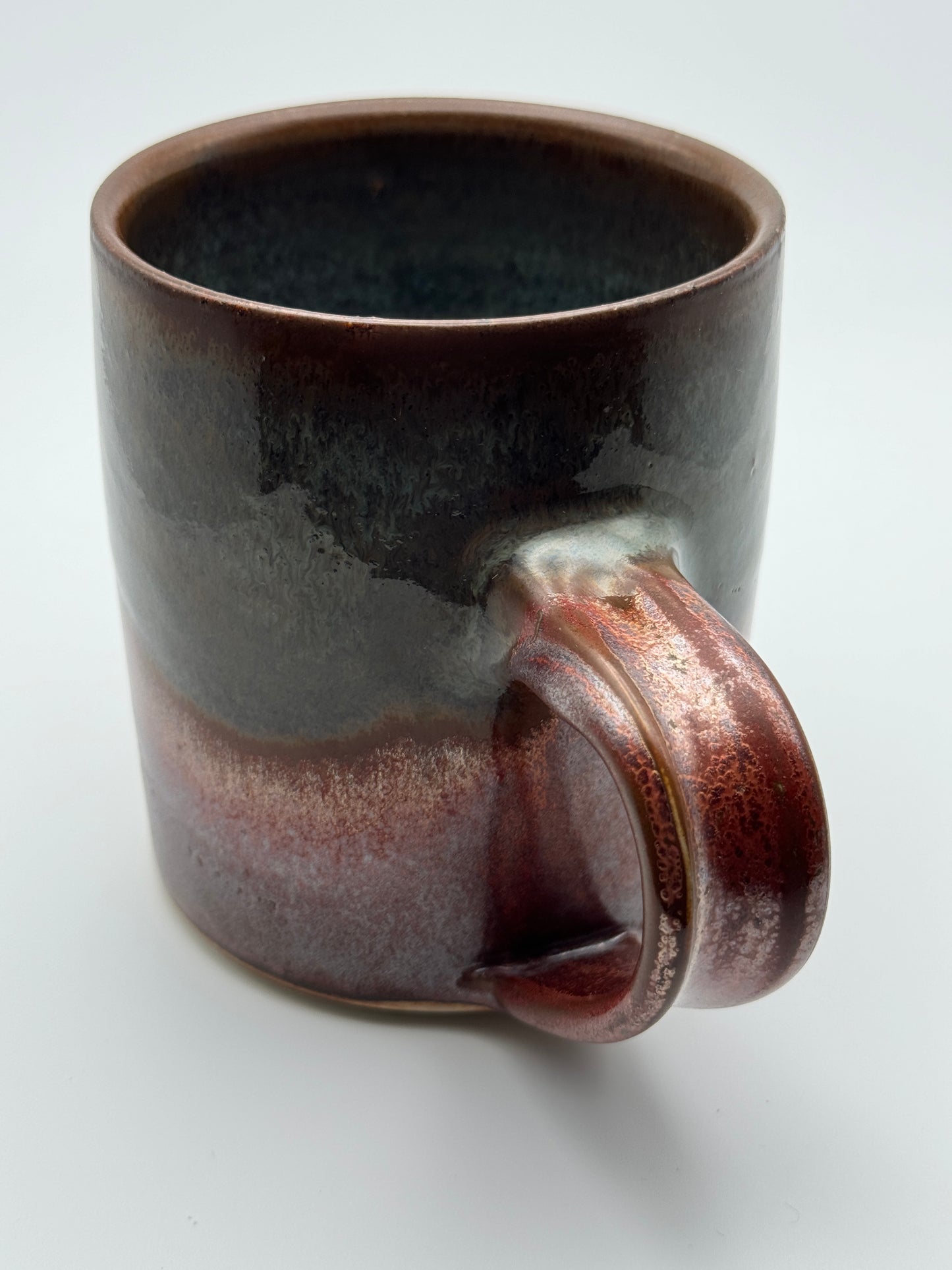 Large straight-walled mug