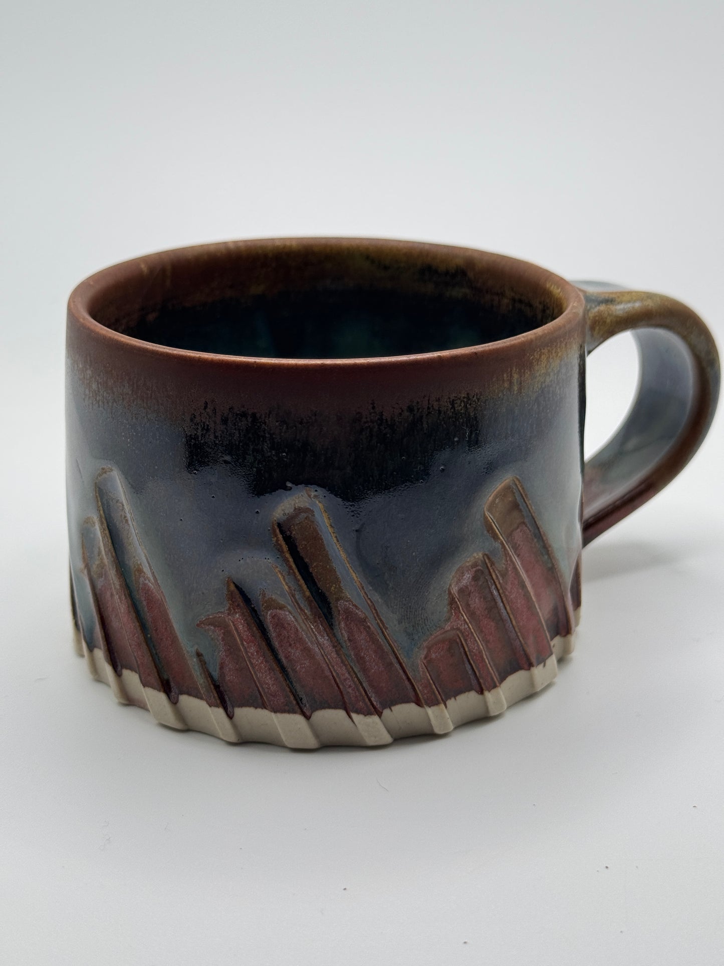 Glaucous copper mug